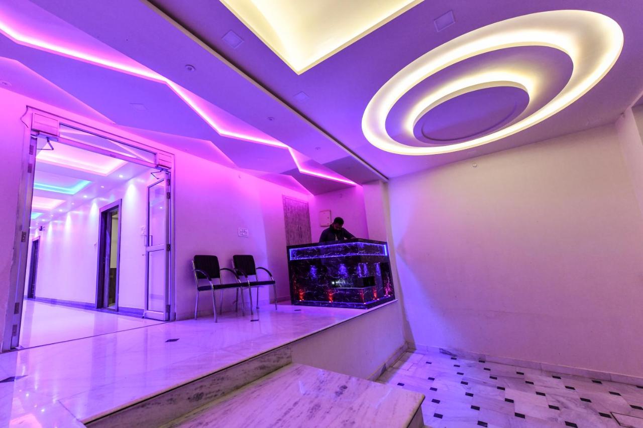 Hn Palace Homestay آغْرا المظهر الخارجي الصورة