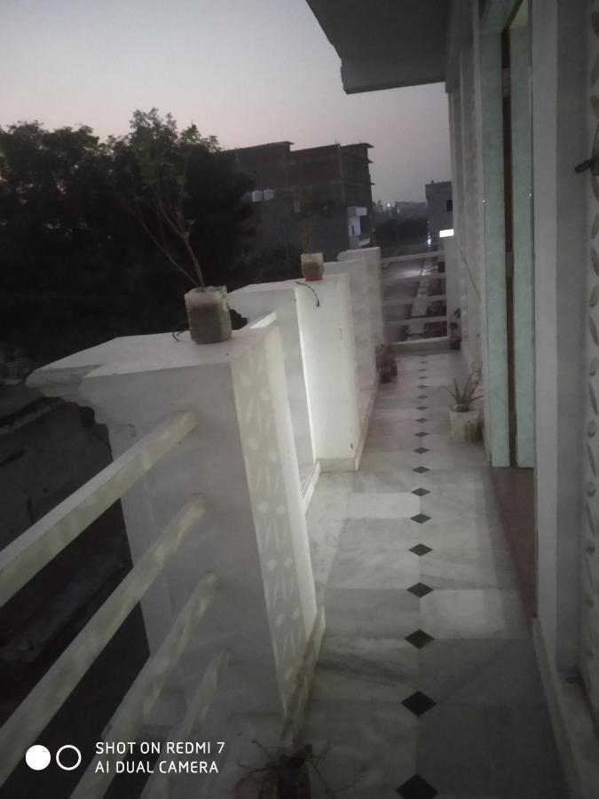 Hn Palace Homestay آغْرا المظهر الخارجي الصورة