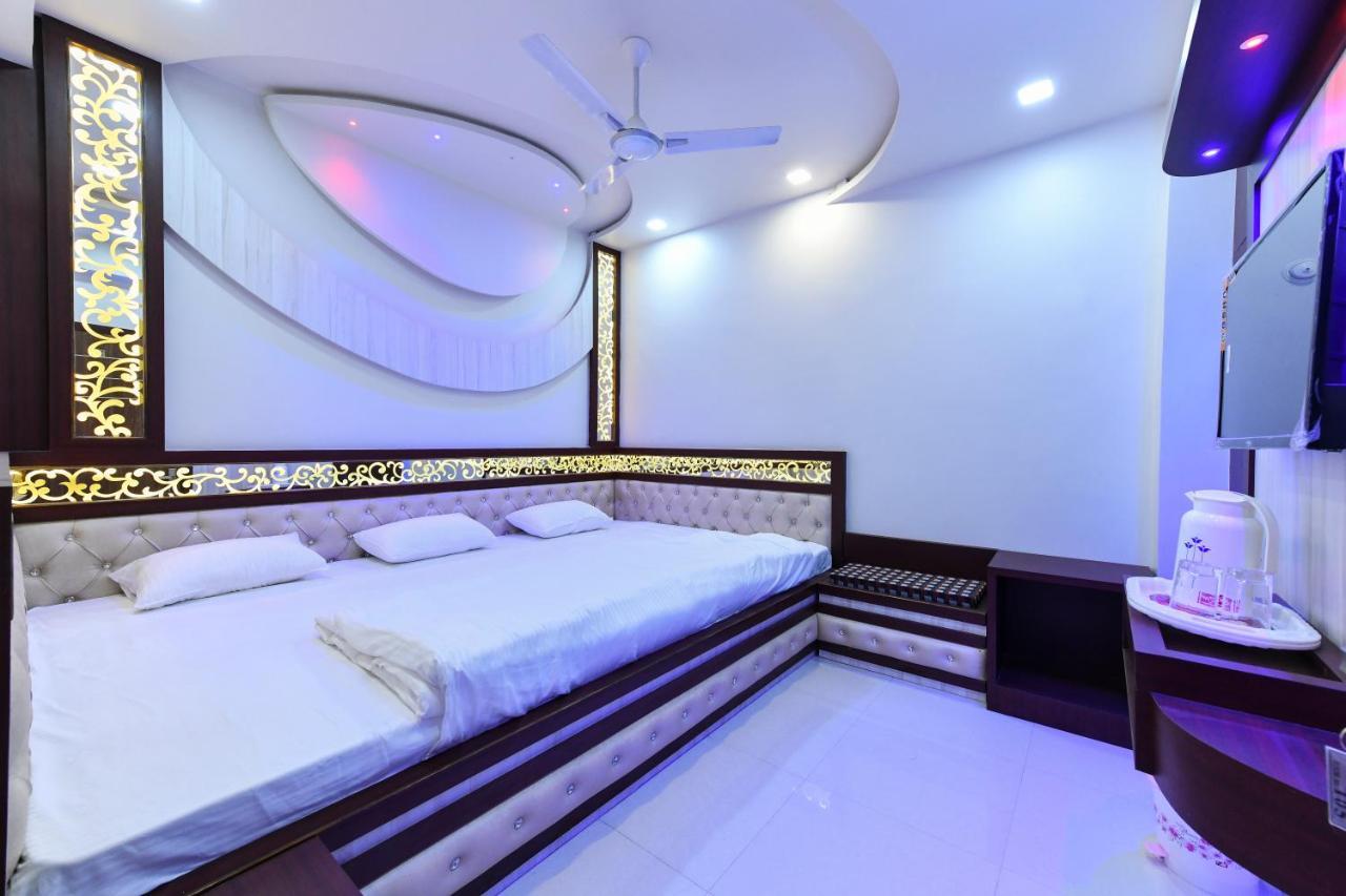 Hn Palace Homestay آغْرا المظهر الخارجي الصورة