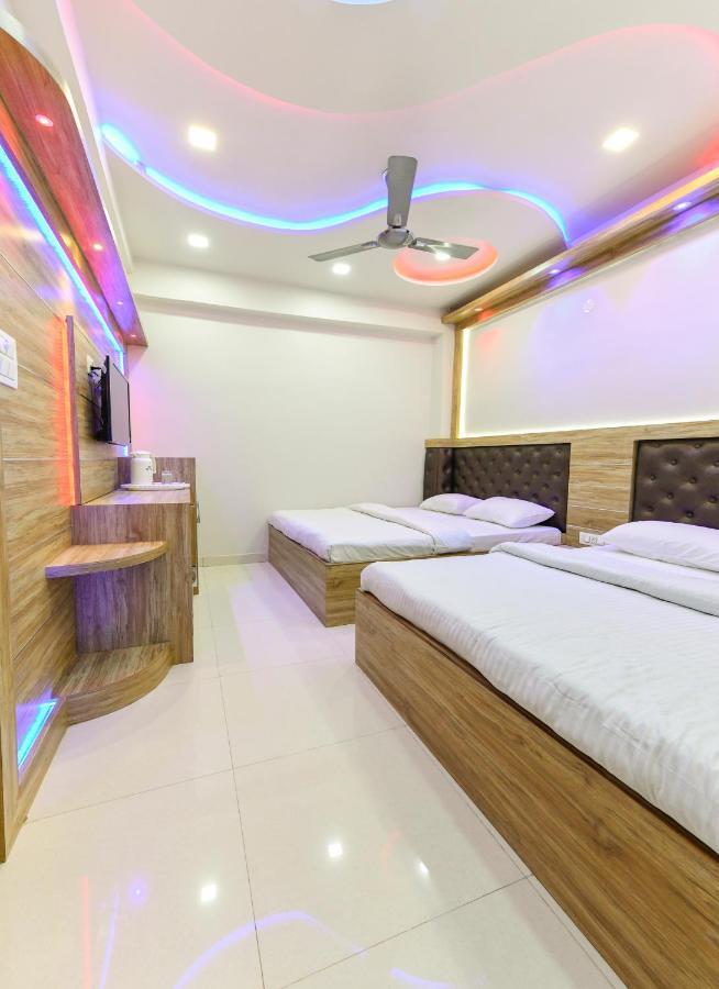 Hn Palace Homestay آغْرا المظهر الخارجي الصورة