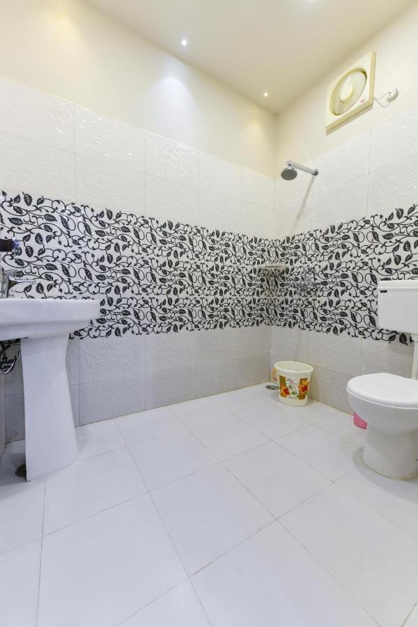 Hn Palace Homestay آغْرا المظهر الخارجي الصورة