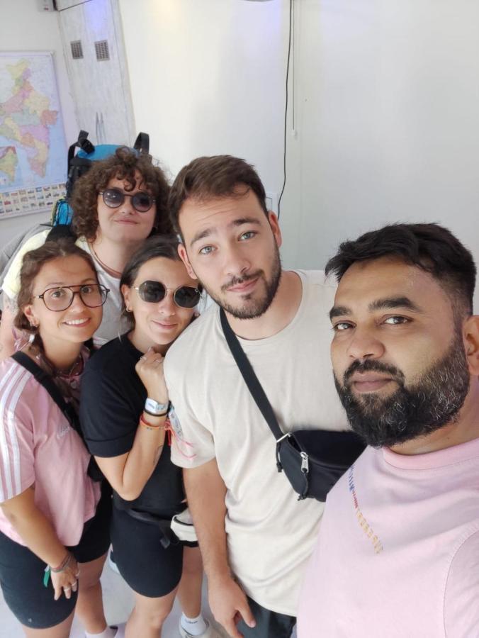 Hn Palace Homestay آغْرا المظهر الخارجي الصورة