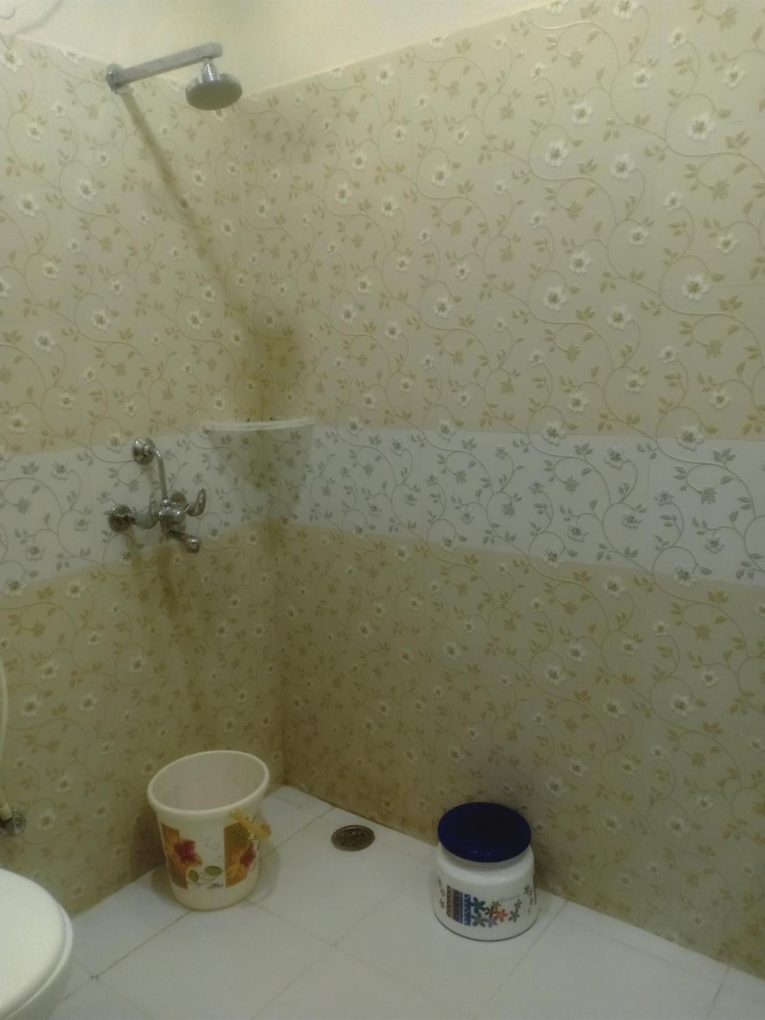 Hn Palace Homestay آغْرا الغرفة الصورة